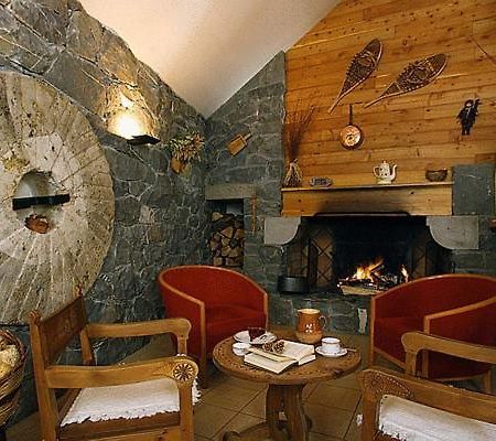 Chalet-Hotel Alpage & Spa Vars  Exteriör bild